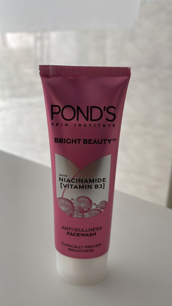 PONDS FACE WASH